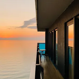 https://studio-apartment.batumihotels.net